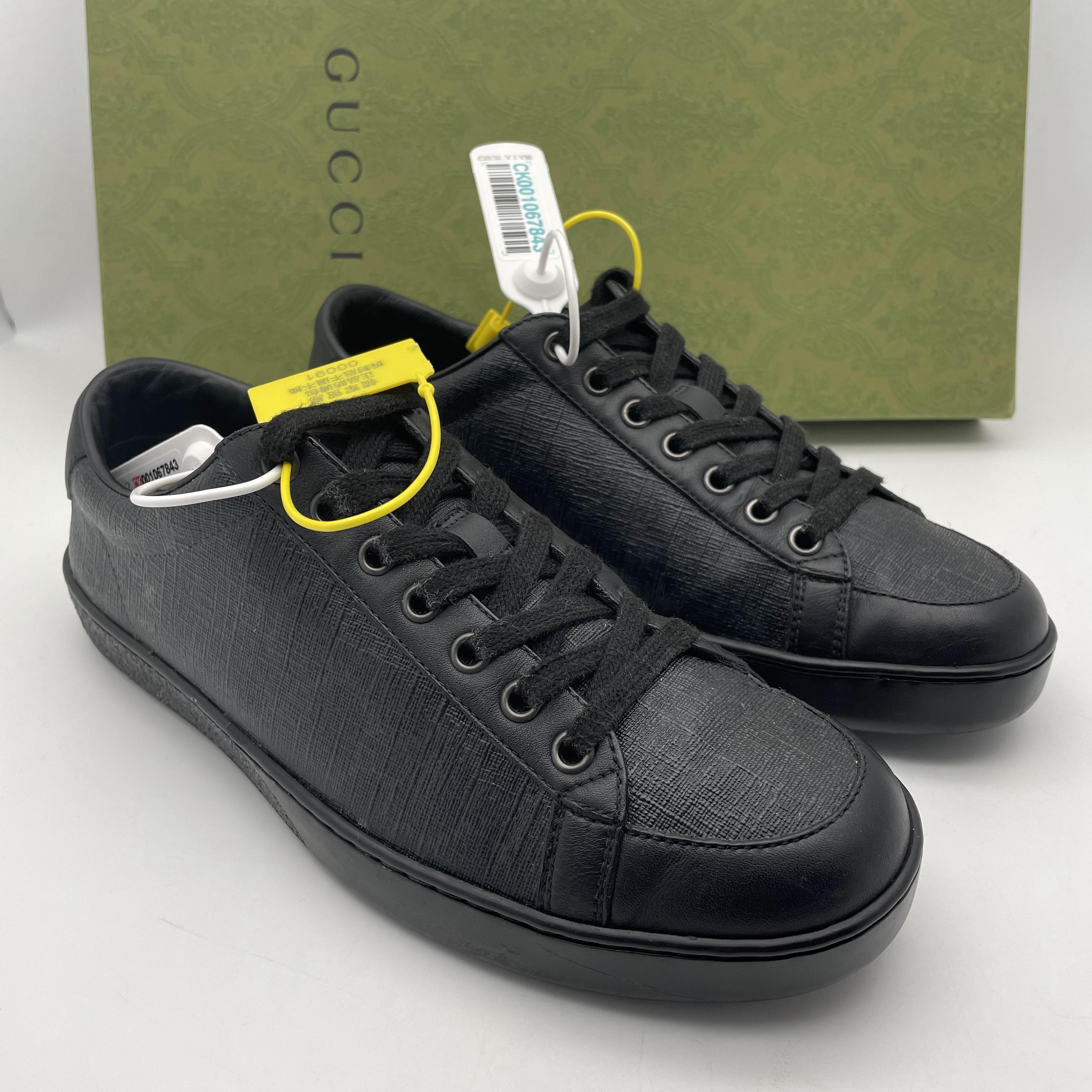 90新 GUCCI/古驰 /38.5欧码二手男士暗纹双G满印老花休闲时尚板鞋