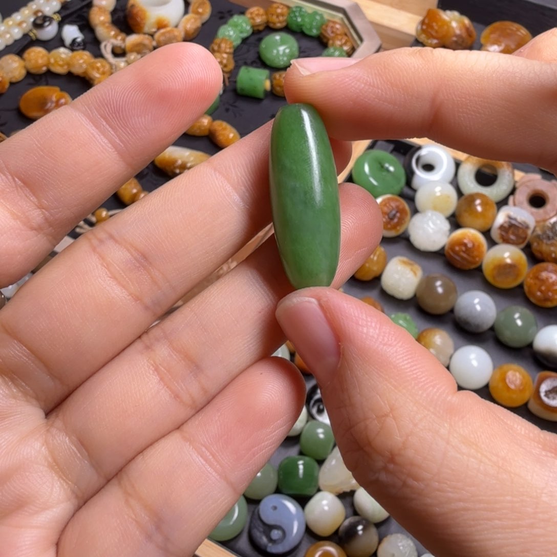 和田玉配饰未镶嵌谢*常