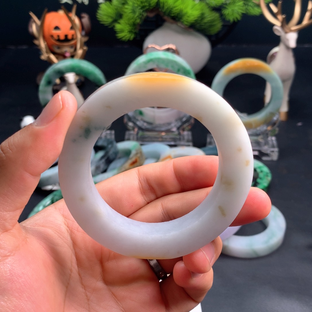 定制翡翠手镯未镶嵌