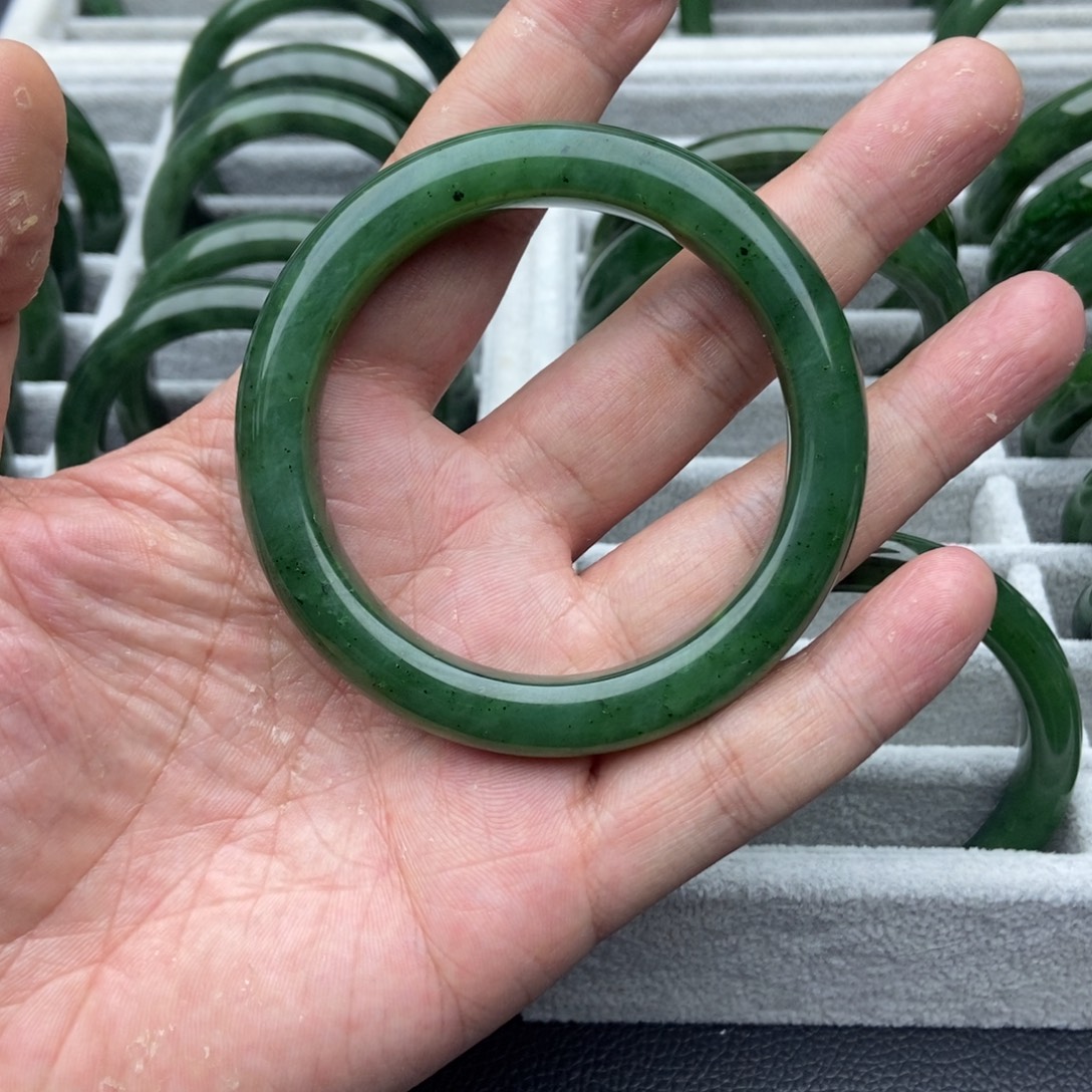 和田玉（碧玉）未镶嵌手镯23-57.5