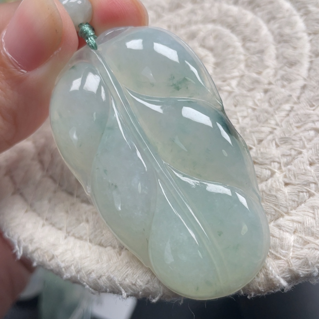 翡翠未镶嵌颈饰天然A货缅甸翡翠