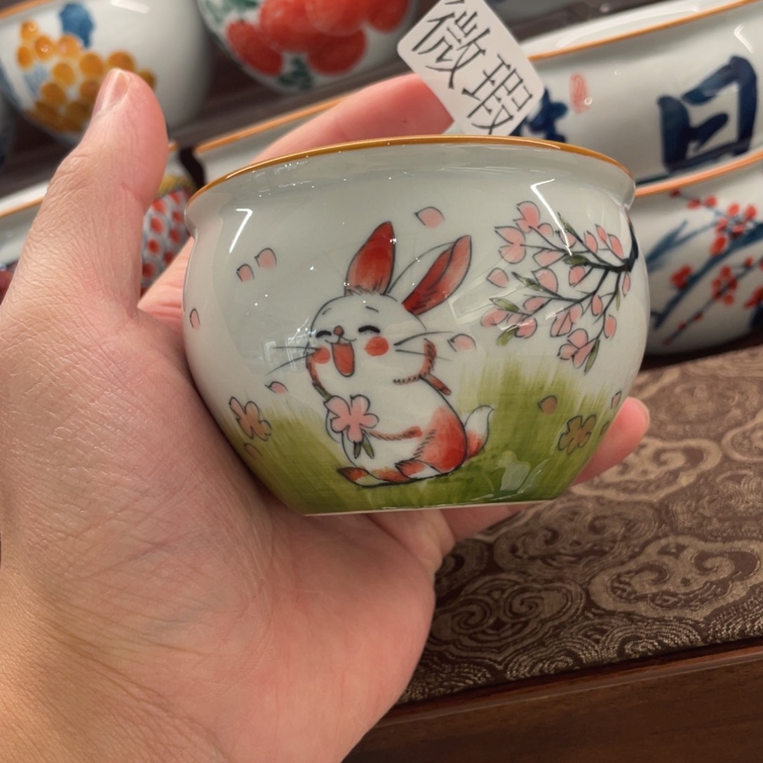 釉下手绘茶具微瑕
