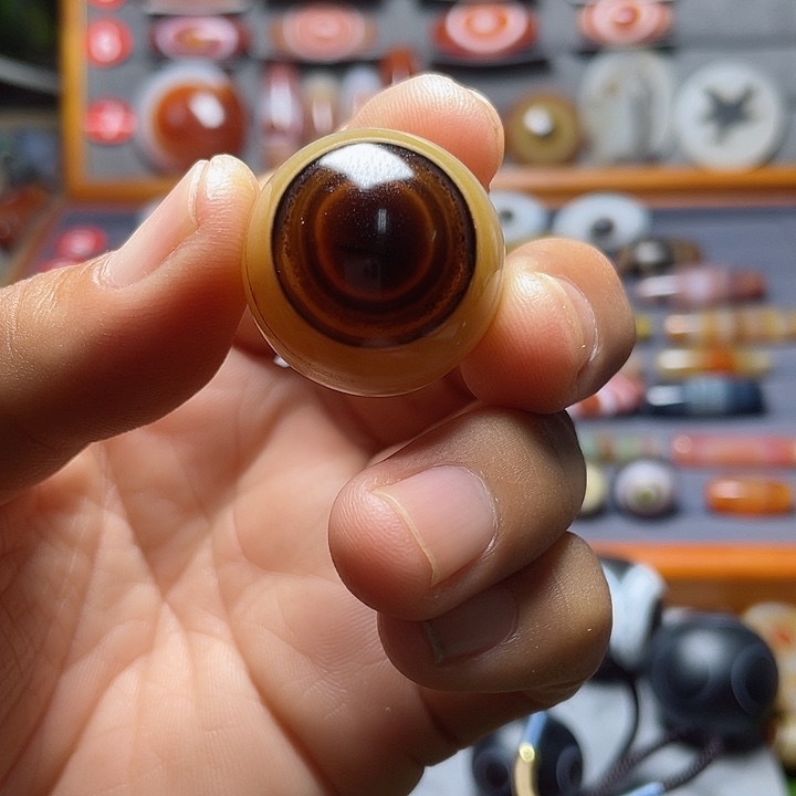 玛瑙/玉髓颈饰未镶嵌学*