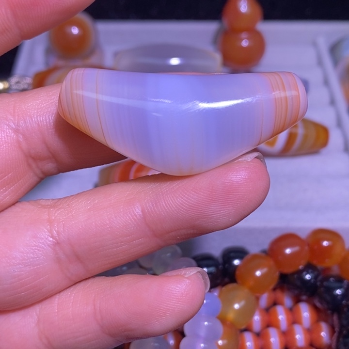 玛瑙/玉髓未镶嵌颈饰