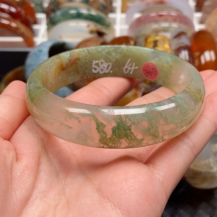 手镯玛瑙/玉髓未镶嵌