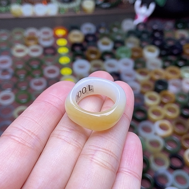 和田玉戒指未镶嵌17.4美好