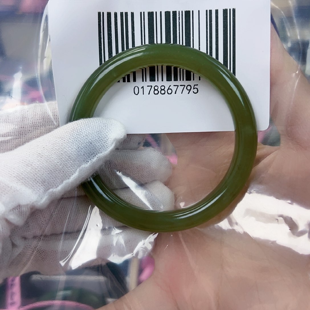 和田玉手镯未镶嵌54