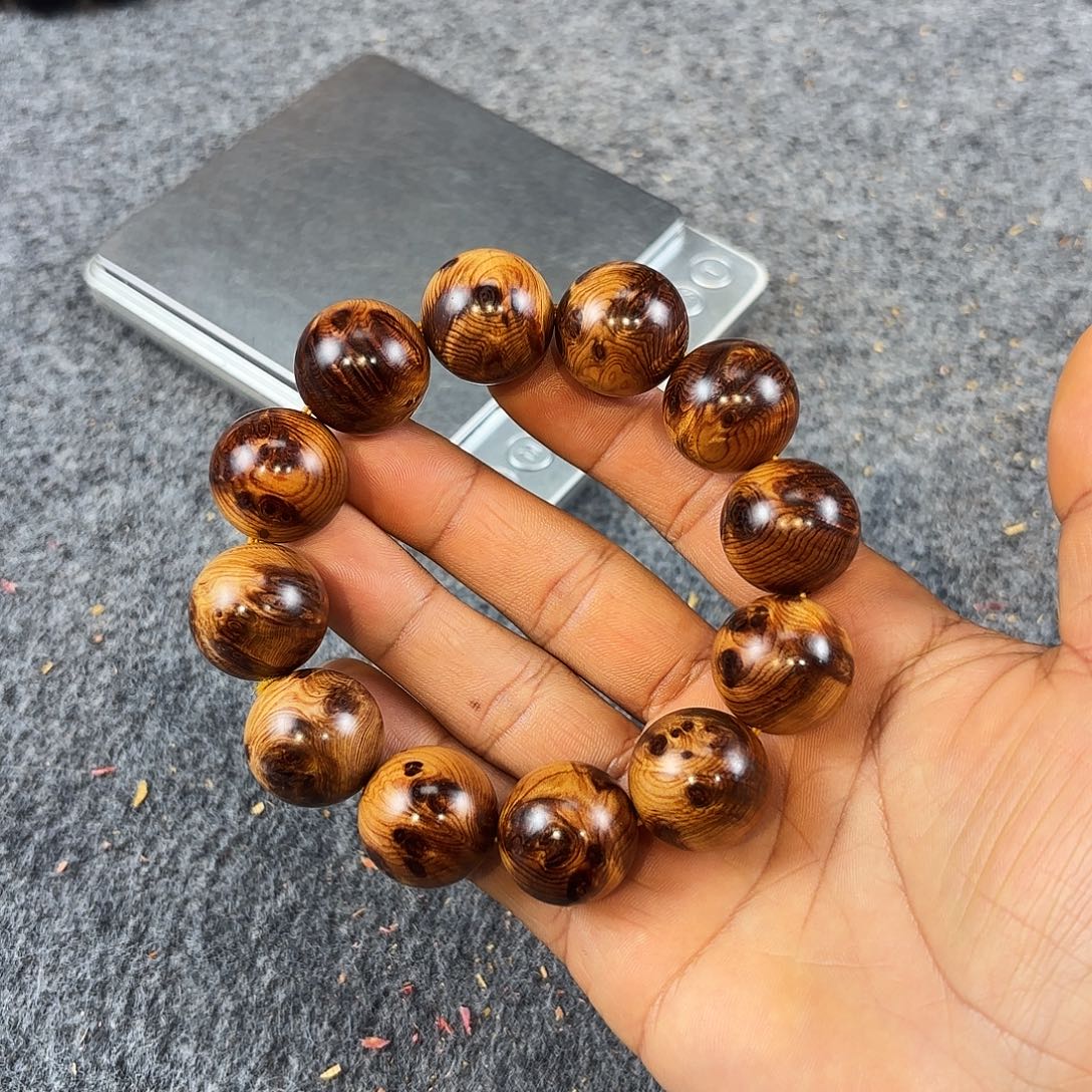 崖柏2.0陈化黑金瘤 黑金刚瘤疤满瘤