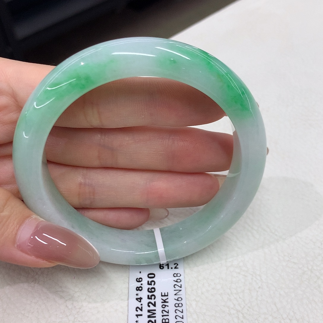 未镶嵌手镯翡翠天然缅甸翡翠