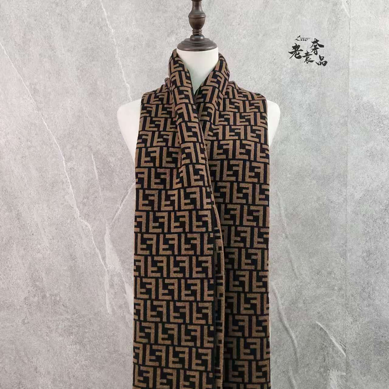95新 FENDI/芬迪 海囤J/芬迪/围巾//yo183362