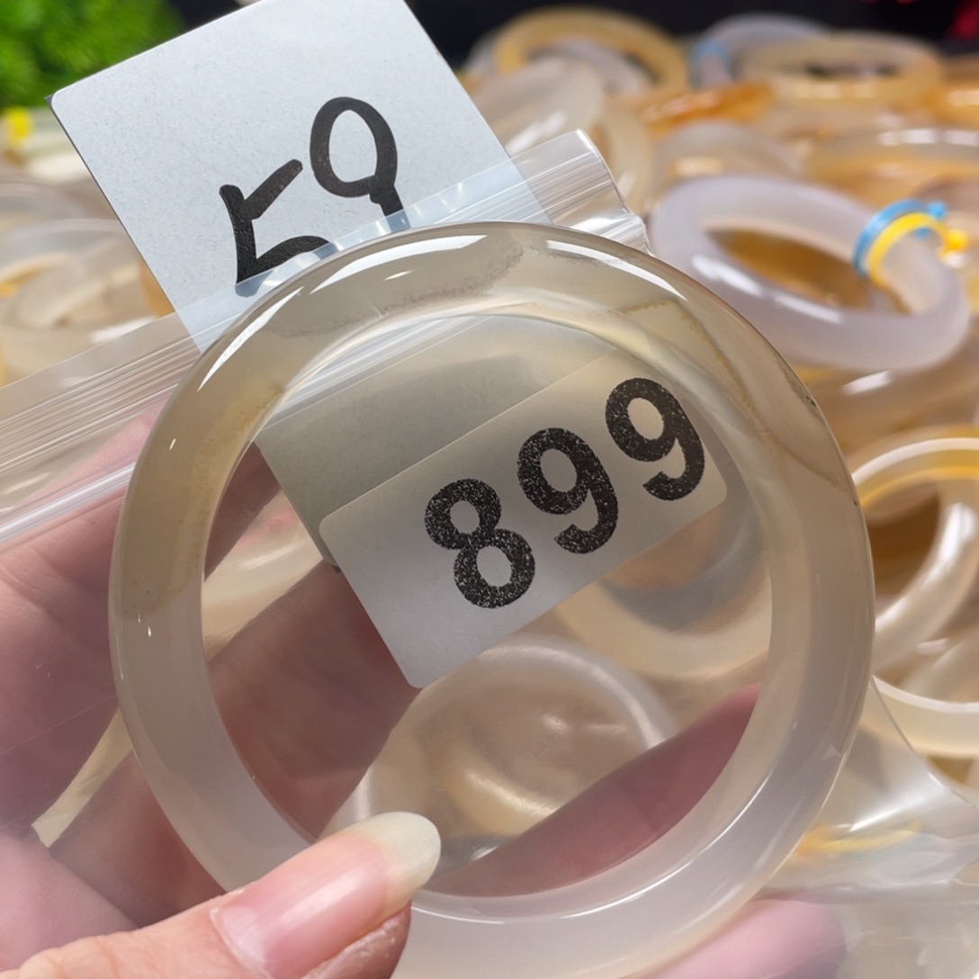 玛瑙/玉髓未镶嵌手镯