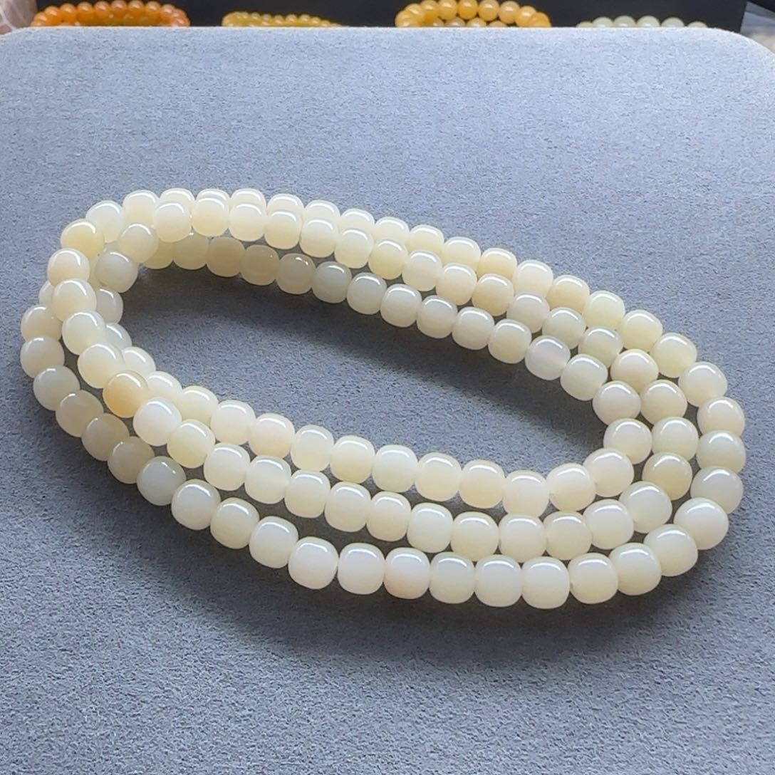 石英质玉（缅黄）手串未镶嵌