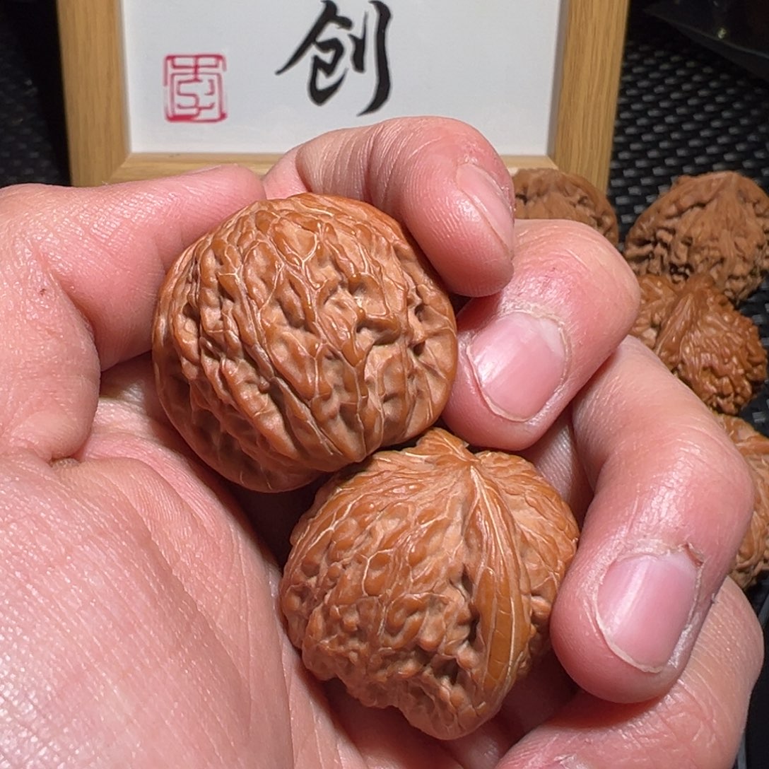 文玩核桃把件?**?磨盘