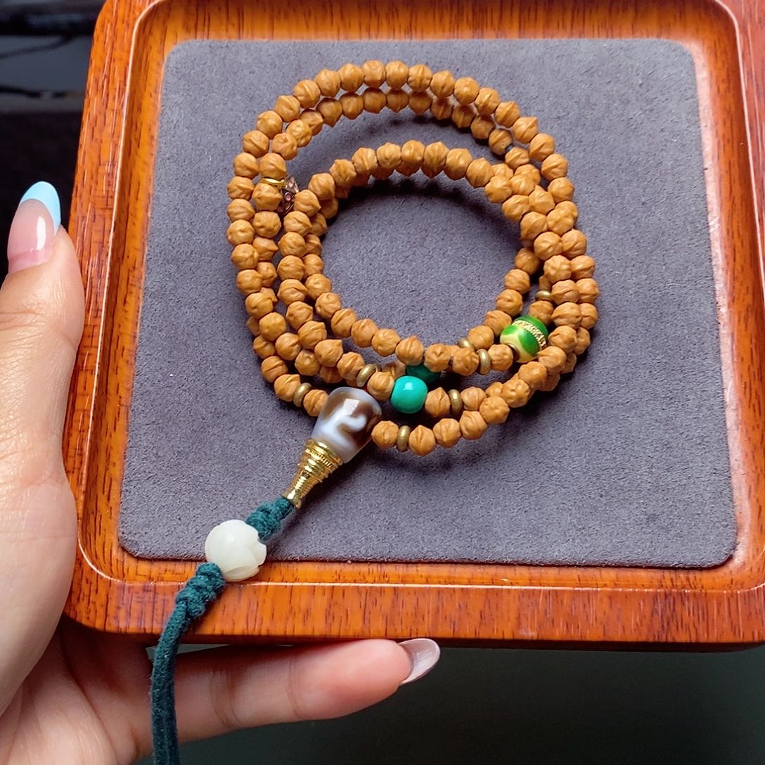 吊坠柏香籽/百香籽388.8