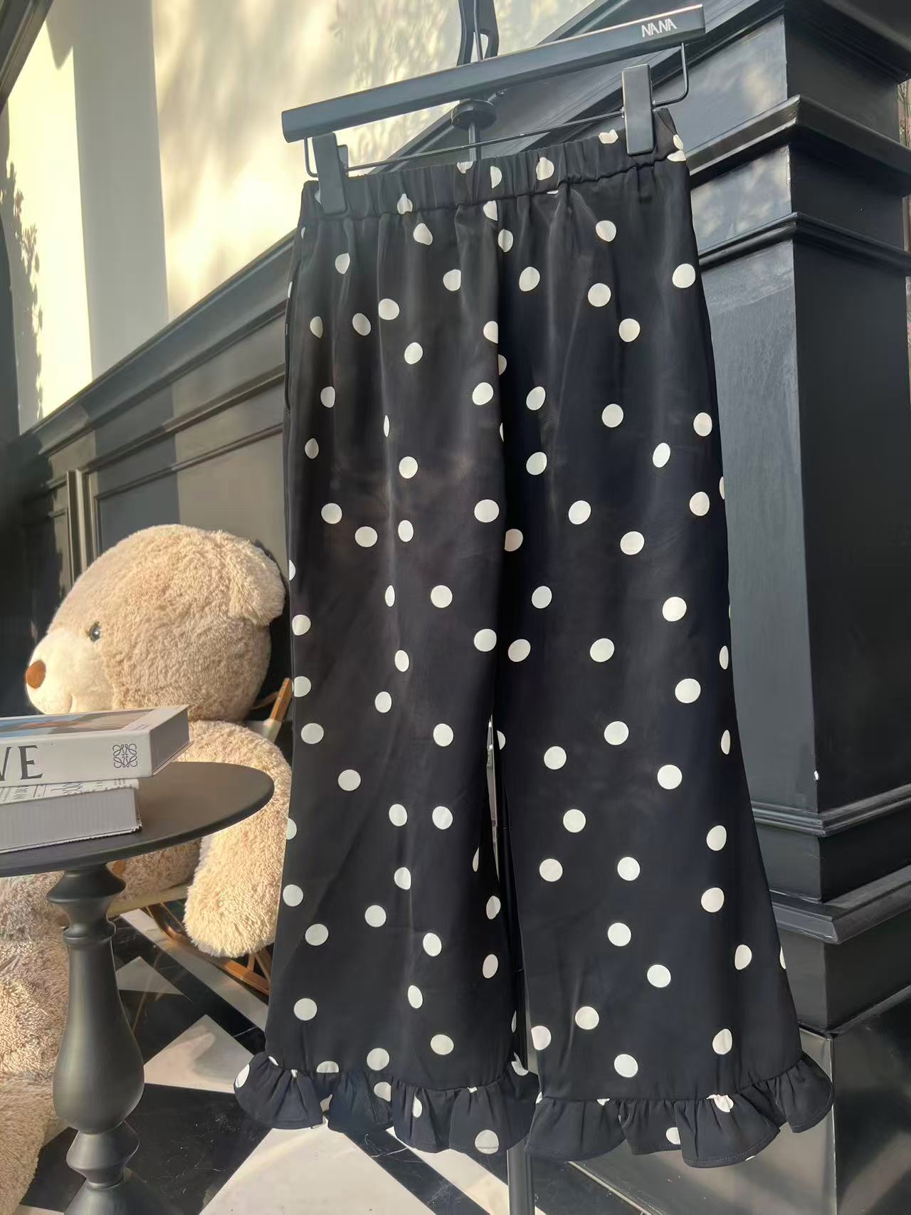 【NANA】木耳边波点时尚百搭裤子25088