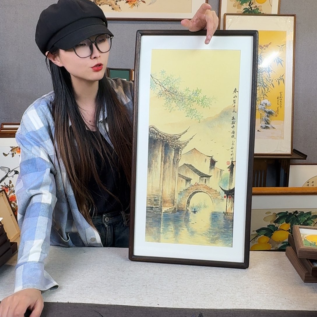 国画纯手绘，纯手写带框尺寸：36×69厘米