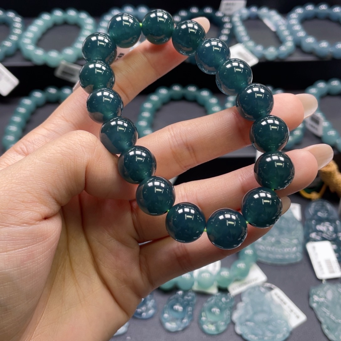 南***、翡翠未镶嵌颈饰卡12