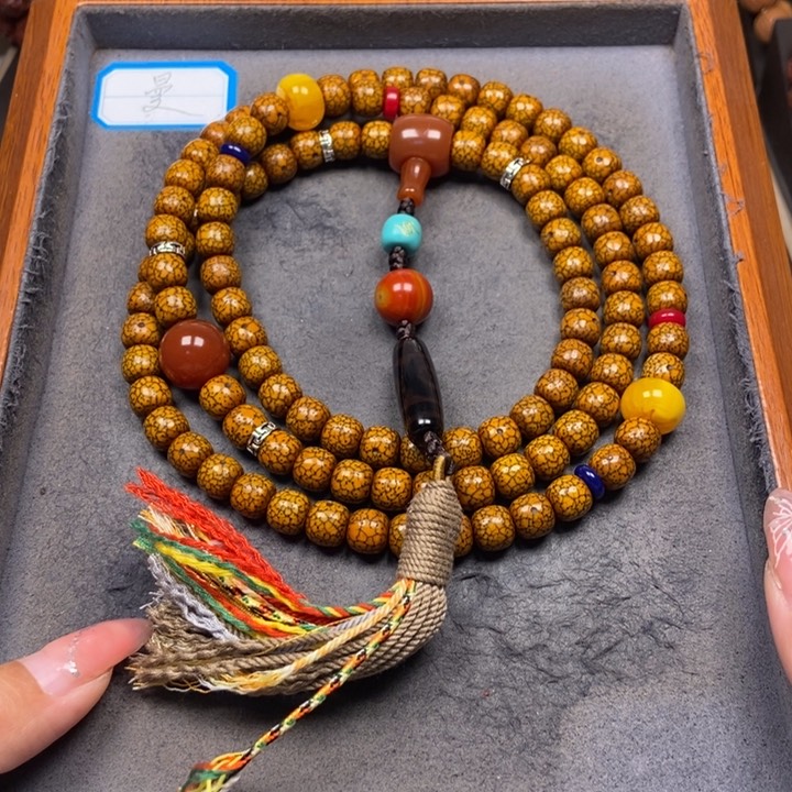 星月菩提吊坠菩提