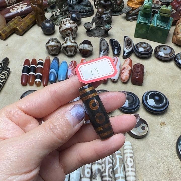 落***落玛瑙/玉髓未镶嵌珠宝半成品19