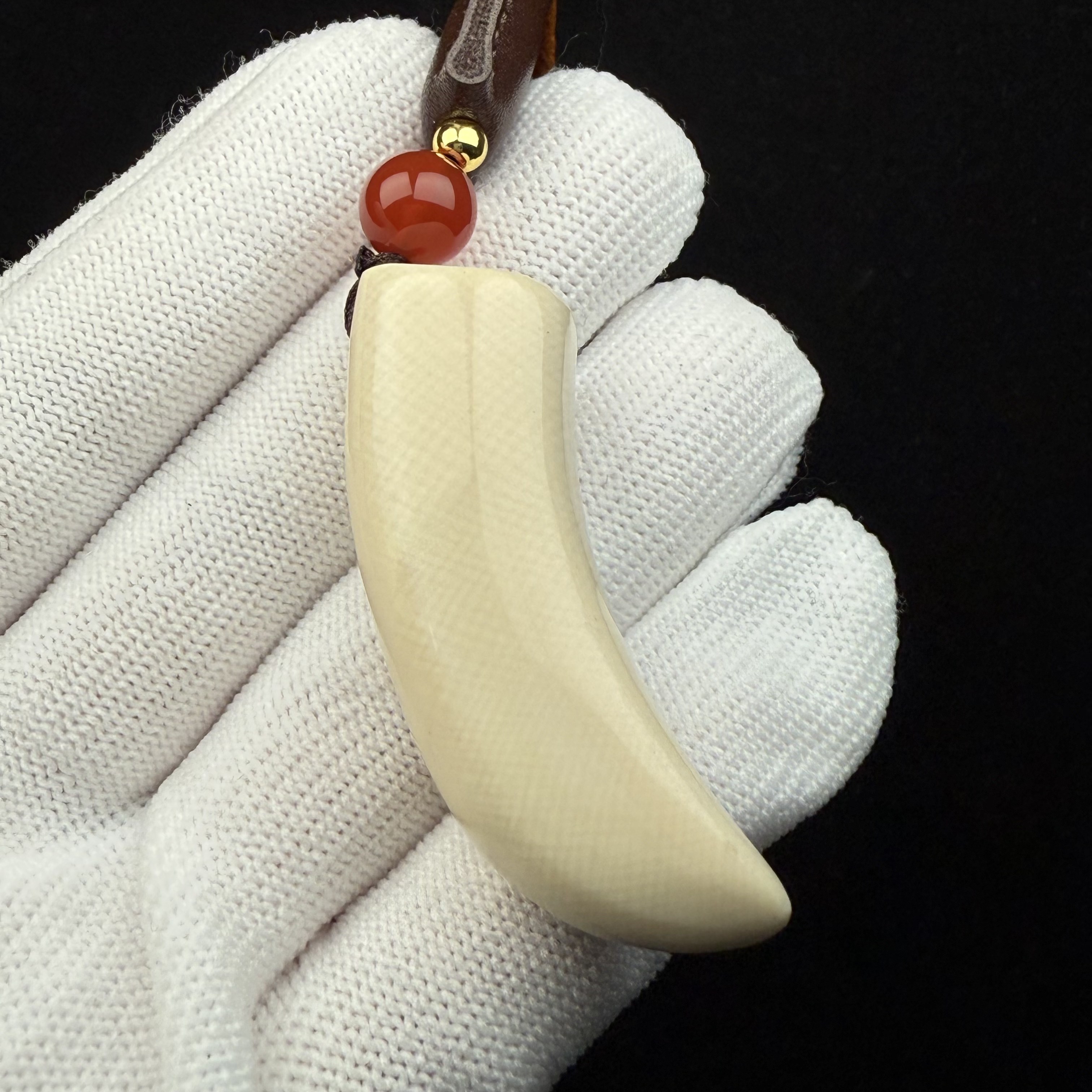 B2549天然猛犸牙 牙尖44mm一物一图 假一罚十