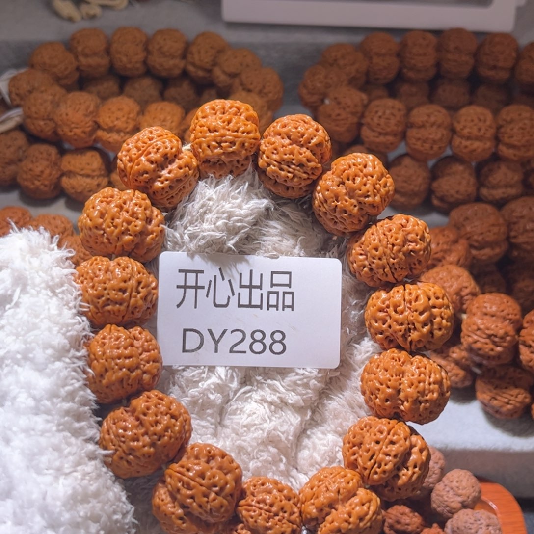 猴***乐金刚菩提手串玲珑24尺寸