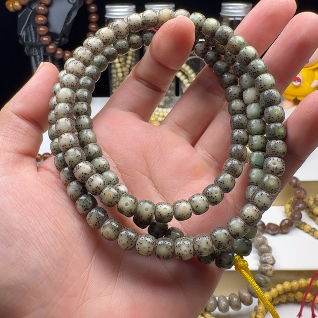 星月菩提手串7x6糯冰老型108