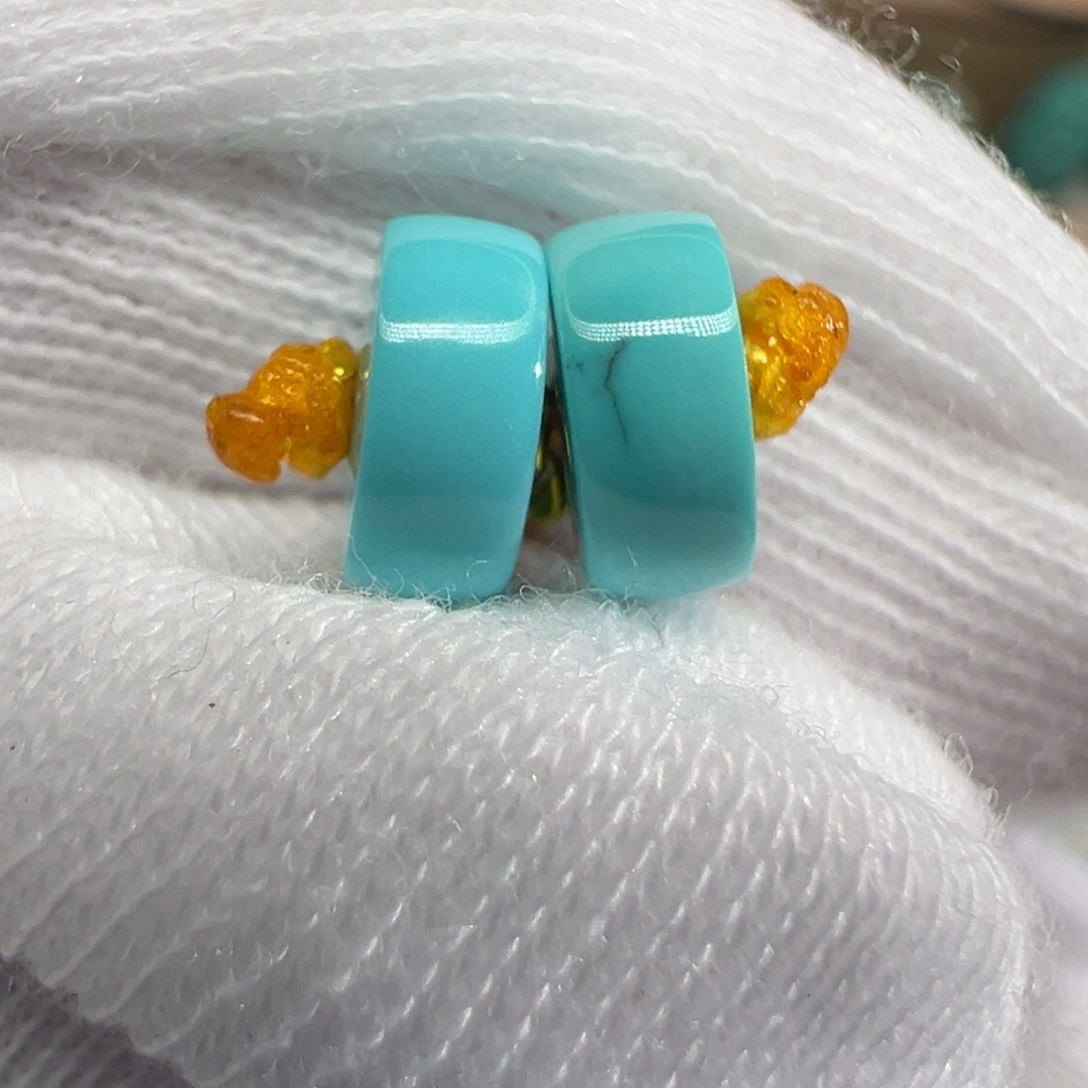 绿松石配饰未镶嵌