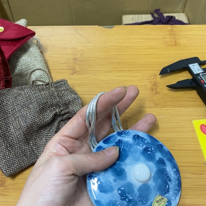 摆件中古工艺品一件