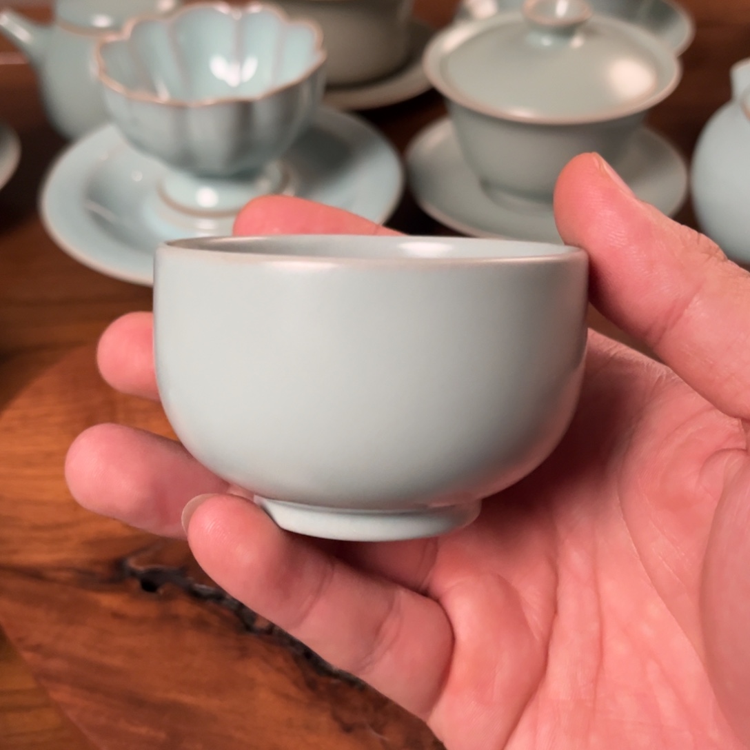 清凉寺王国奇仿古釉色罗汉杯