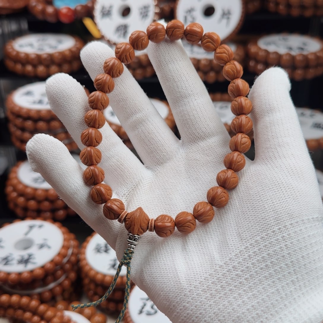 桃核手串玉龙脊手持桃核