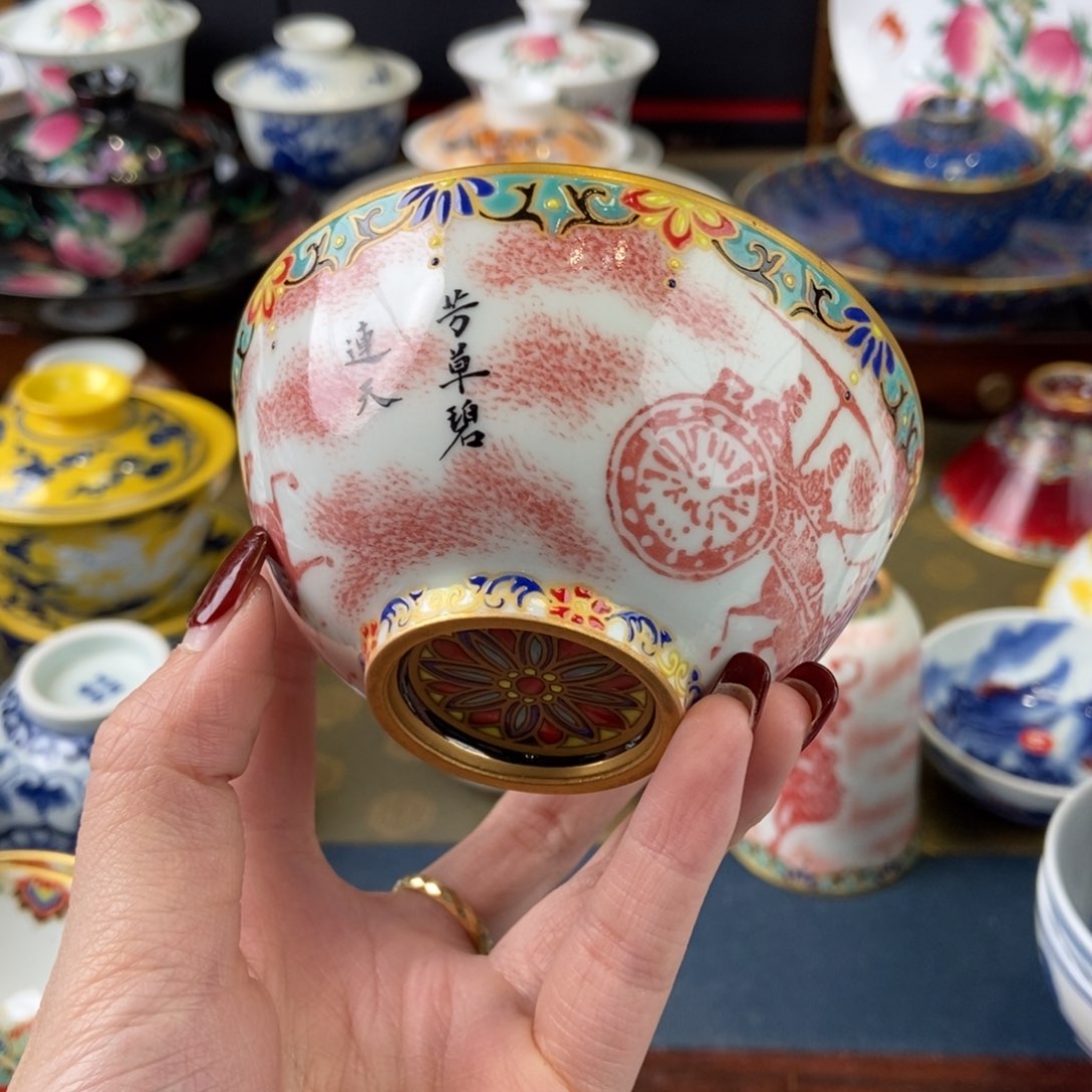 陶瓷艺术家的作品是一种非常