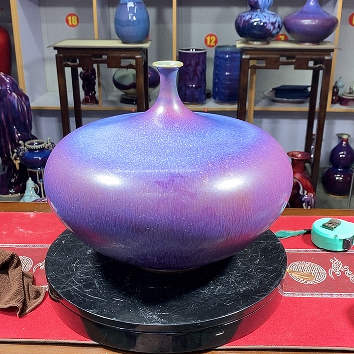 瓶中国神垕精品钧瓷