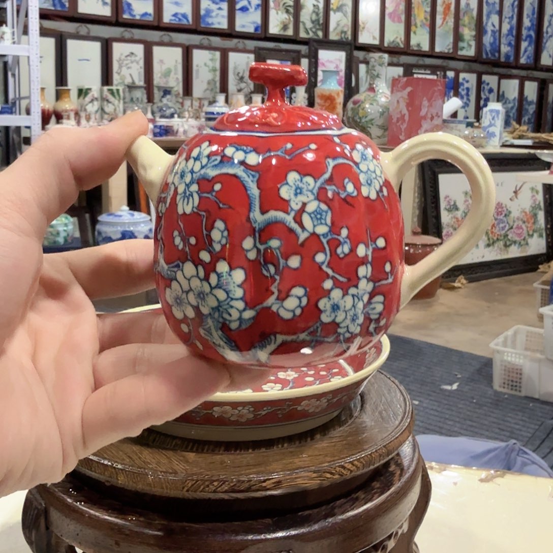 摆件瓷/////景德镇陶瓷瓷器。