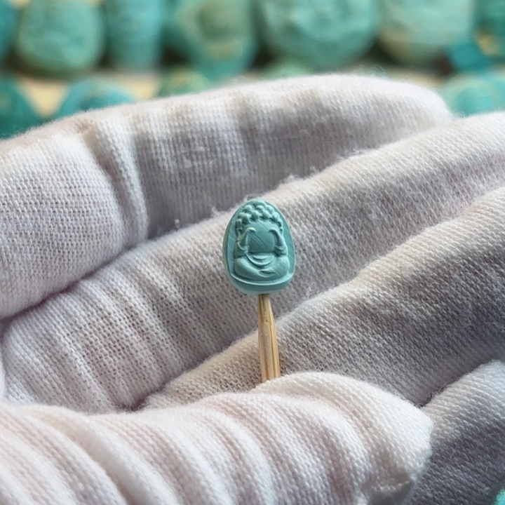 未镶嵌绿松石珠宝奇石