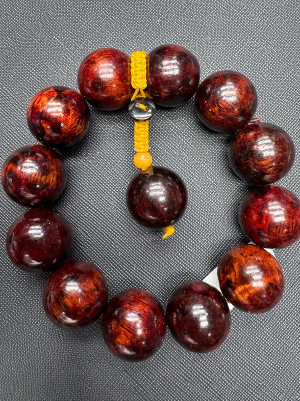 536沉木圆珠手串