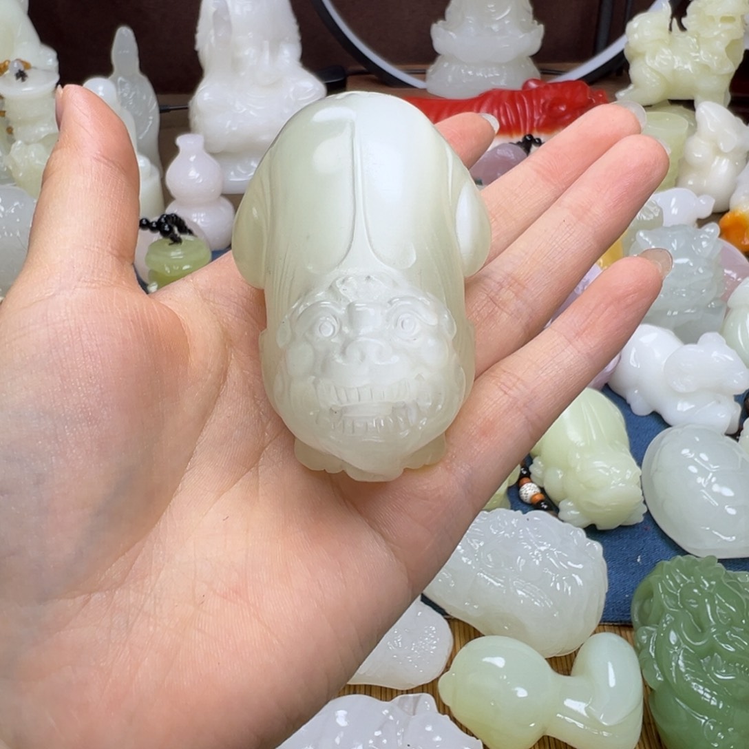 石材柳****风手工雕刻白猫眼貔貅