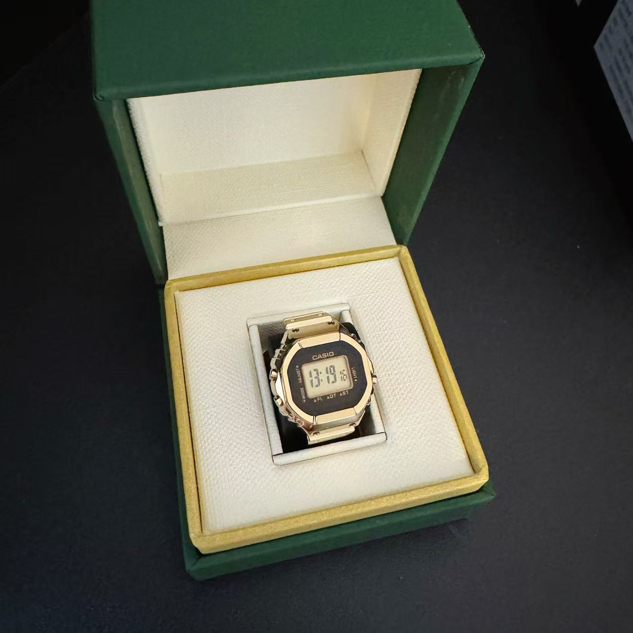 9新 Casio/卡西欧 二手卡西欧智能手表直播间下单链接