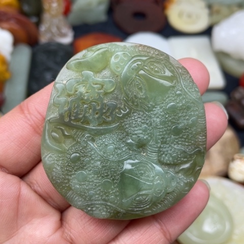 蛇纹石玉颈饰未镶嵌19