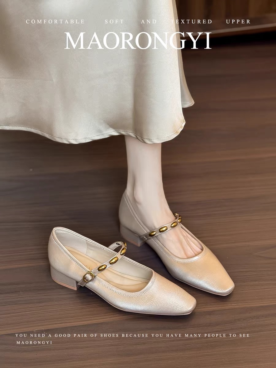 爆款复古一字式扣带方头软底软皮粗跟单鞋玛丽珍女鞋高跟鞋外穿