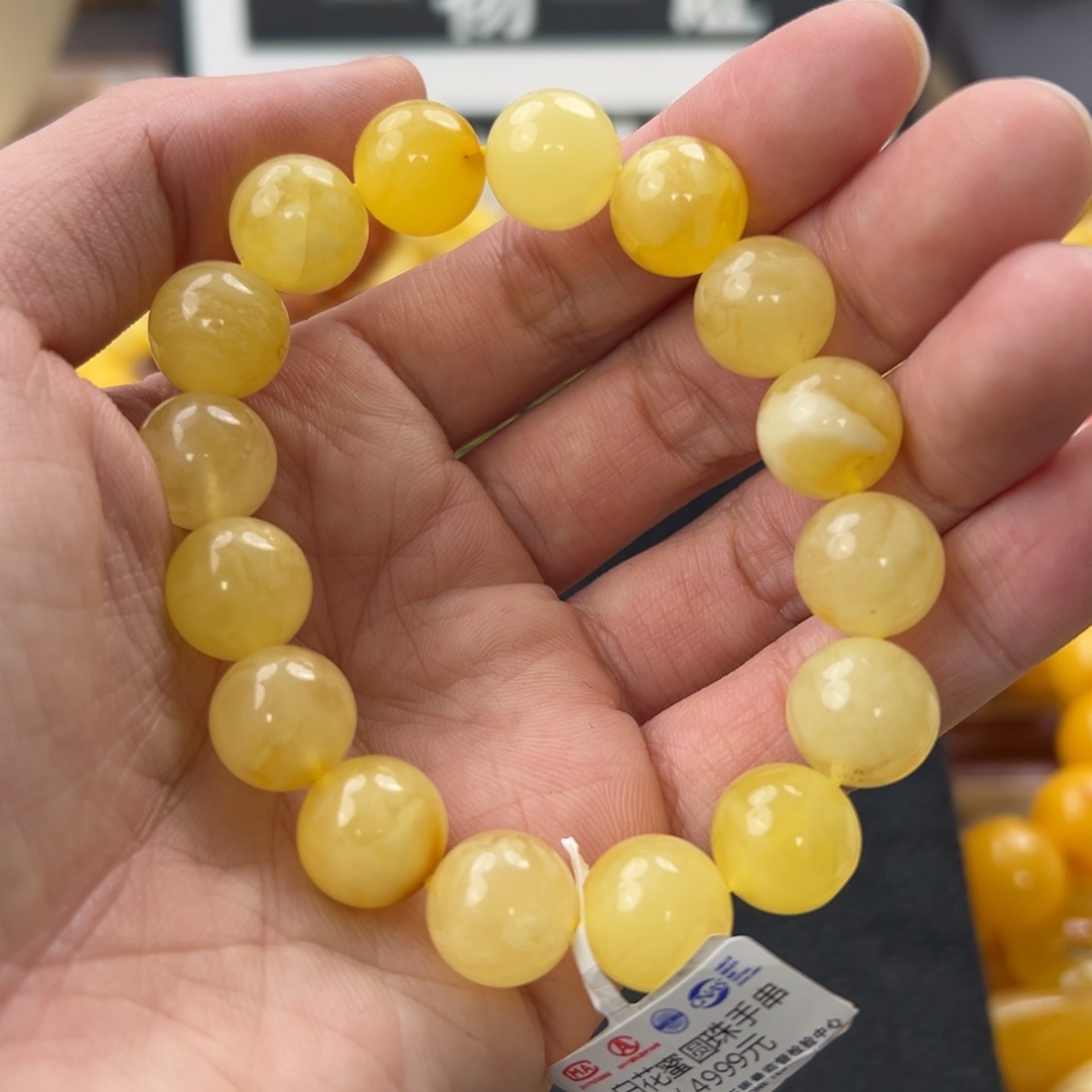 琥珀珠宝奇石未镶嵌