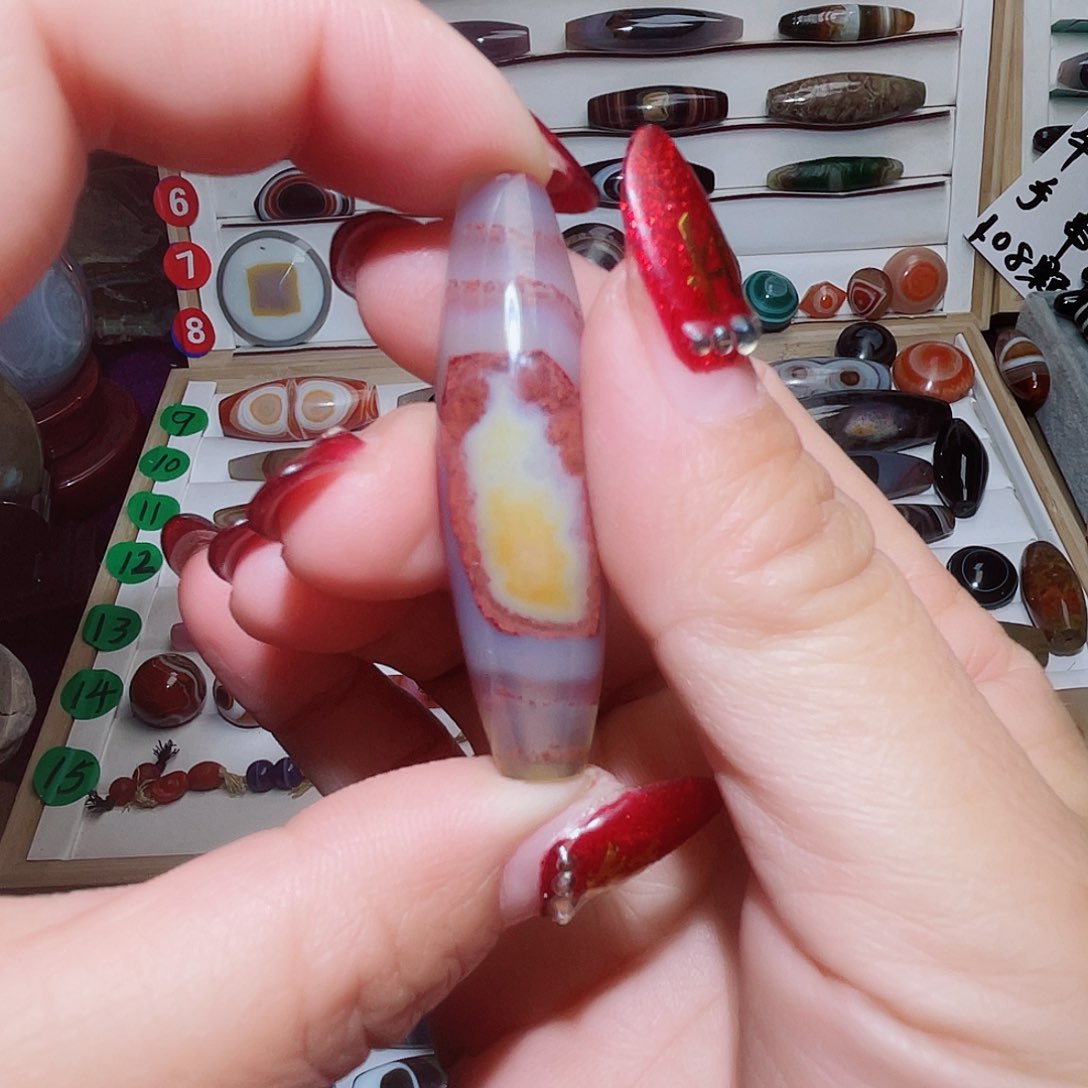 玛瑙/玉髓颈饰未镶嵌