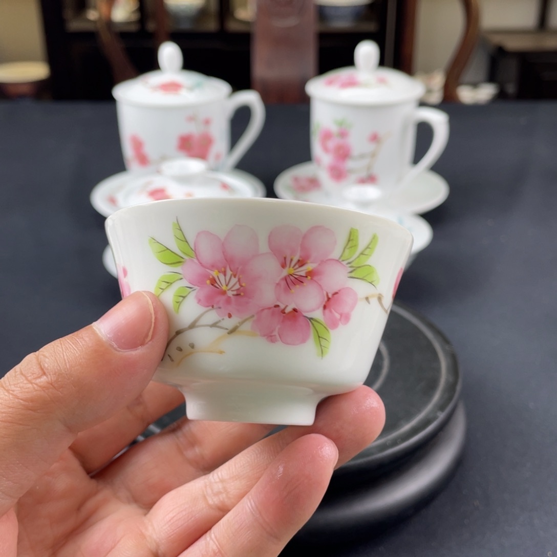 瓷片轻工业陶瓷研究所