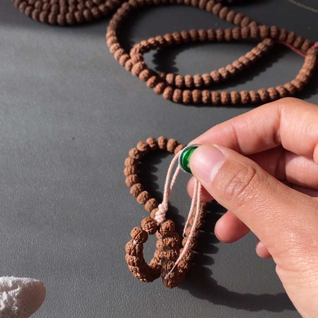 阿***文吊坠金刚菩提老树王161