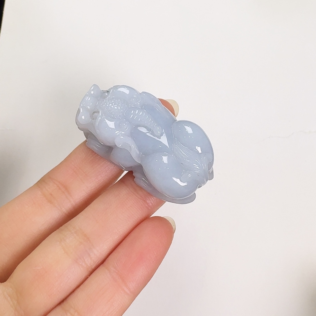 翡翠颈饰未镶嵌貔貅吊坠