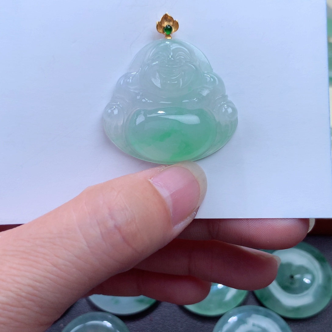 翡翠吊坠(不含链)18K金镶嵌