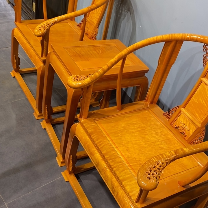 楠木皇宫椅三件套独板