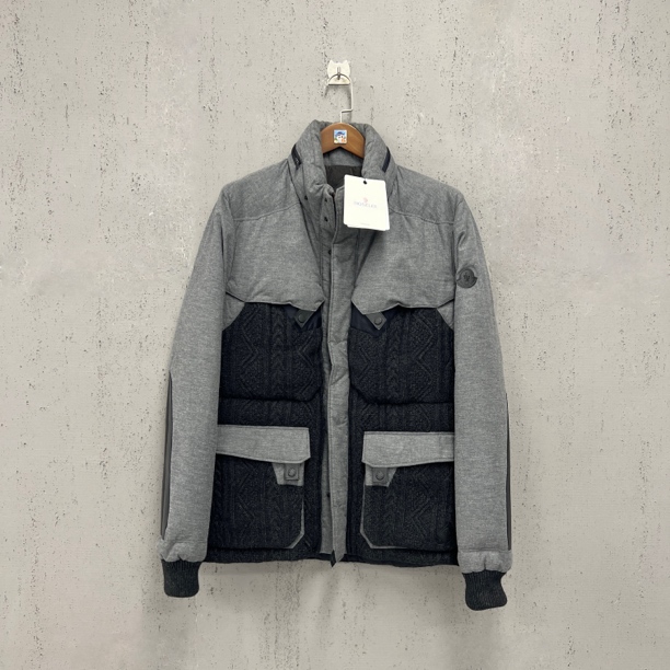 99新 MONCLER moncler蒙口黑灰拼接黑标羽绒服6码