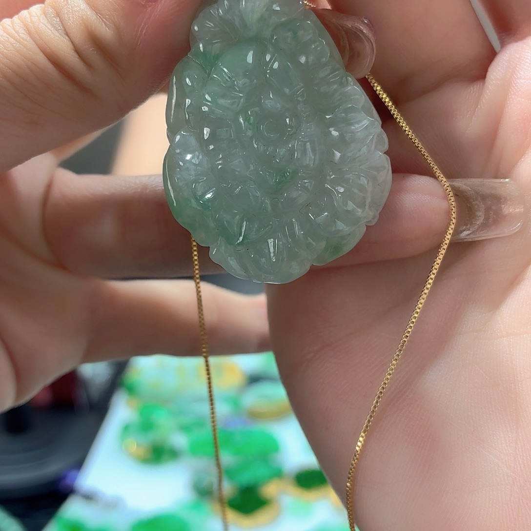 颈饰未镶嵌翡翠翡翠