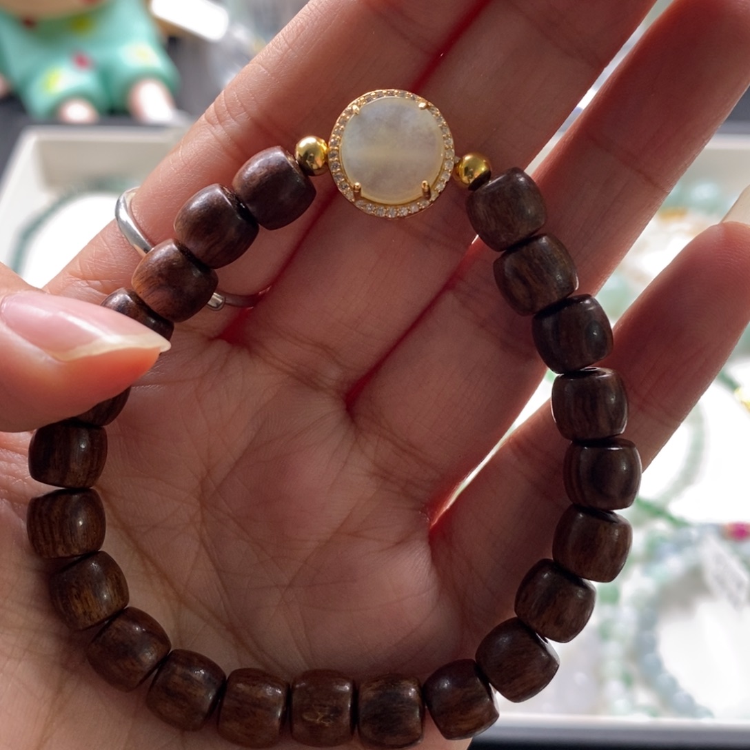 一***烟翡翠未镶嵌手镯翡翠