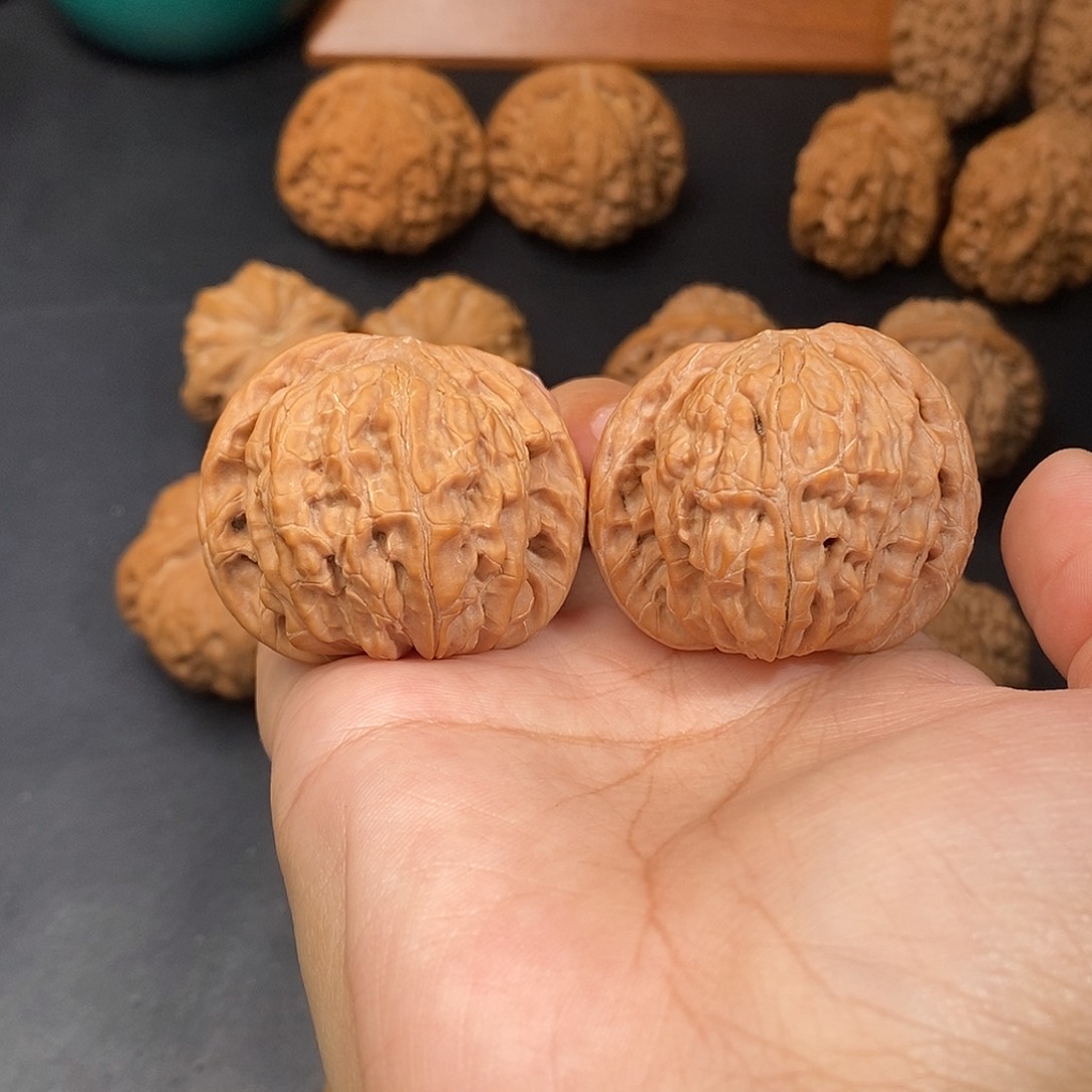 文玩核桃把件磨盘全品40